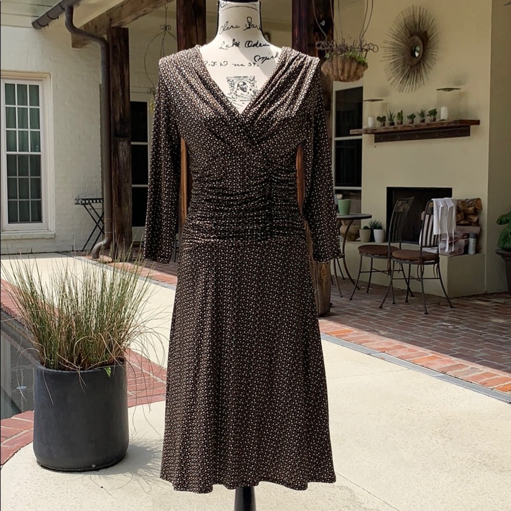 Harold’s medium sized dress